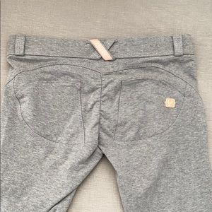 Freddy leggings. Size 2.